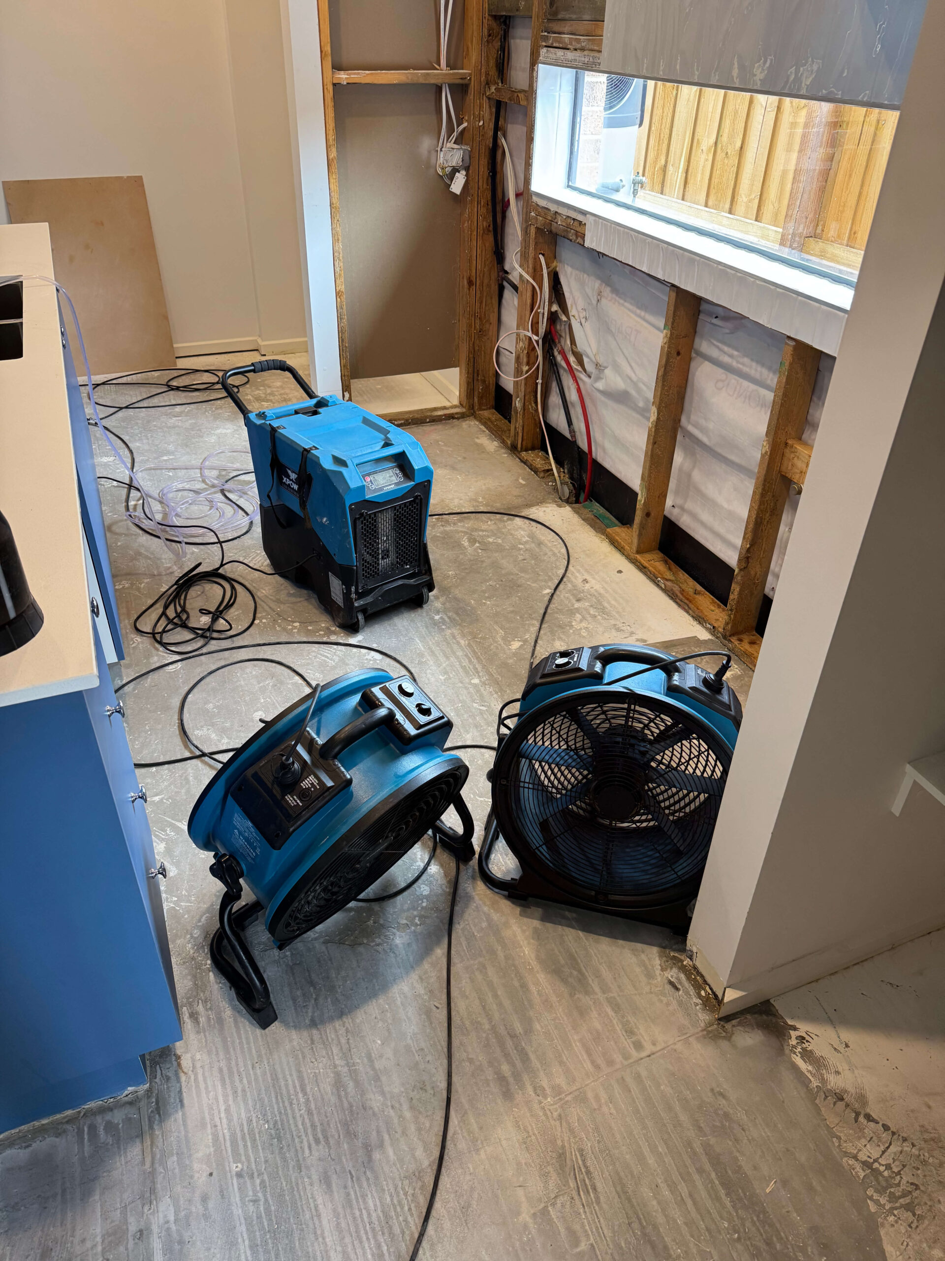 Mechanical drying equipment commercial water damage restoration Melbourne